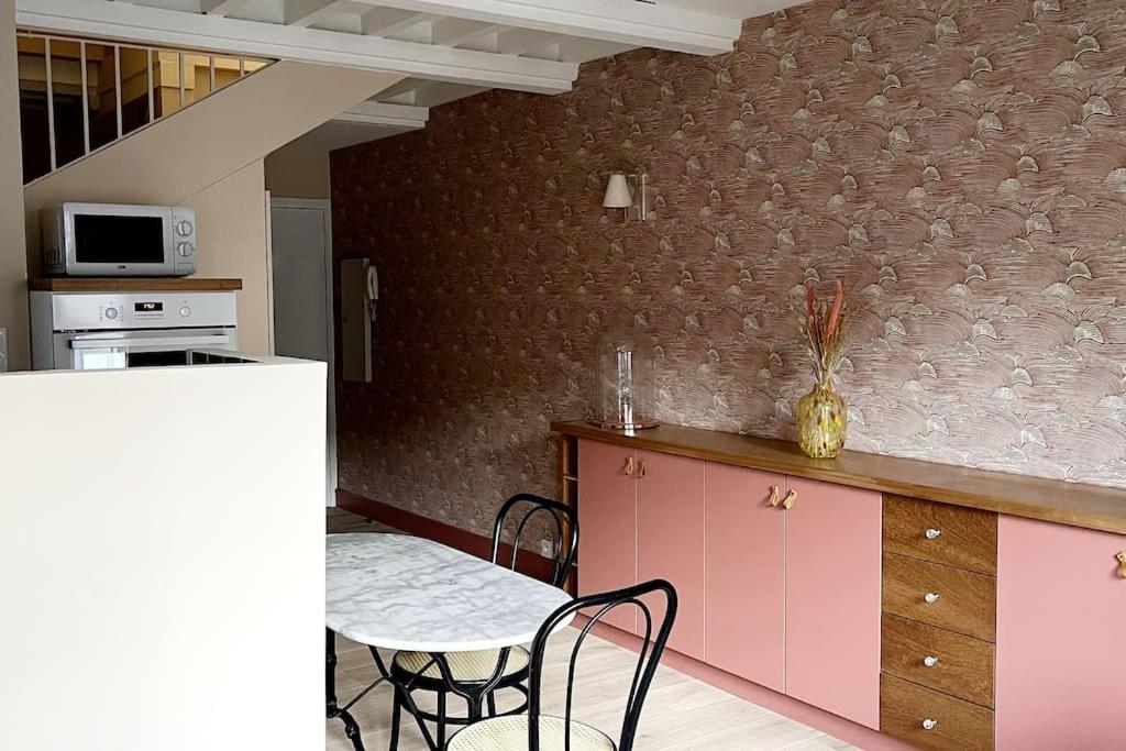 Duplex 50M2 Renove, Hyper-Centre, St Sauveur Appartement Caen Buitenkant foto
